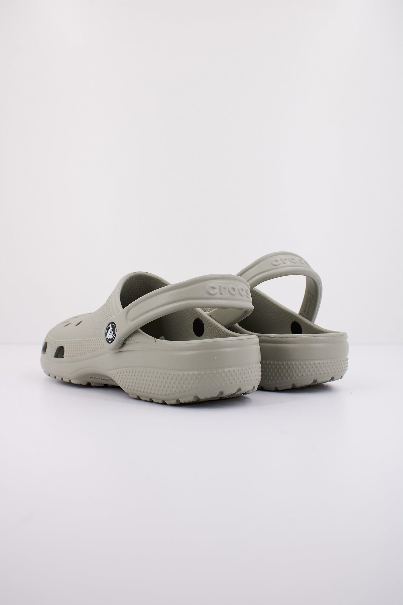 CROCS CLASSIC en color GRIS  (3)