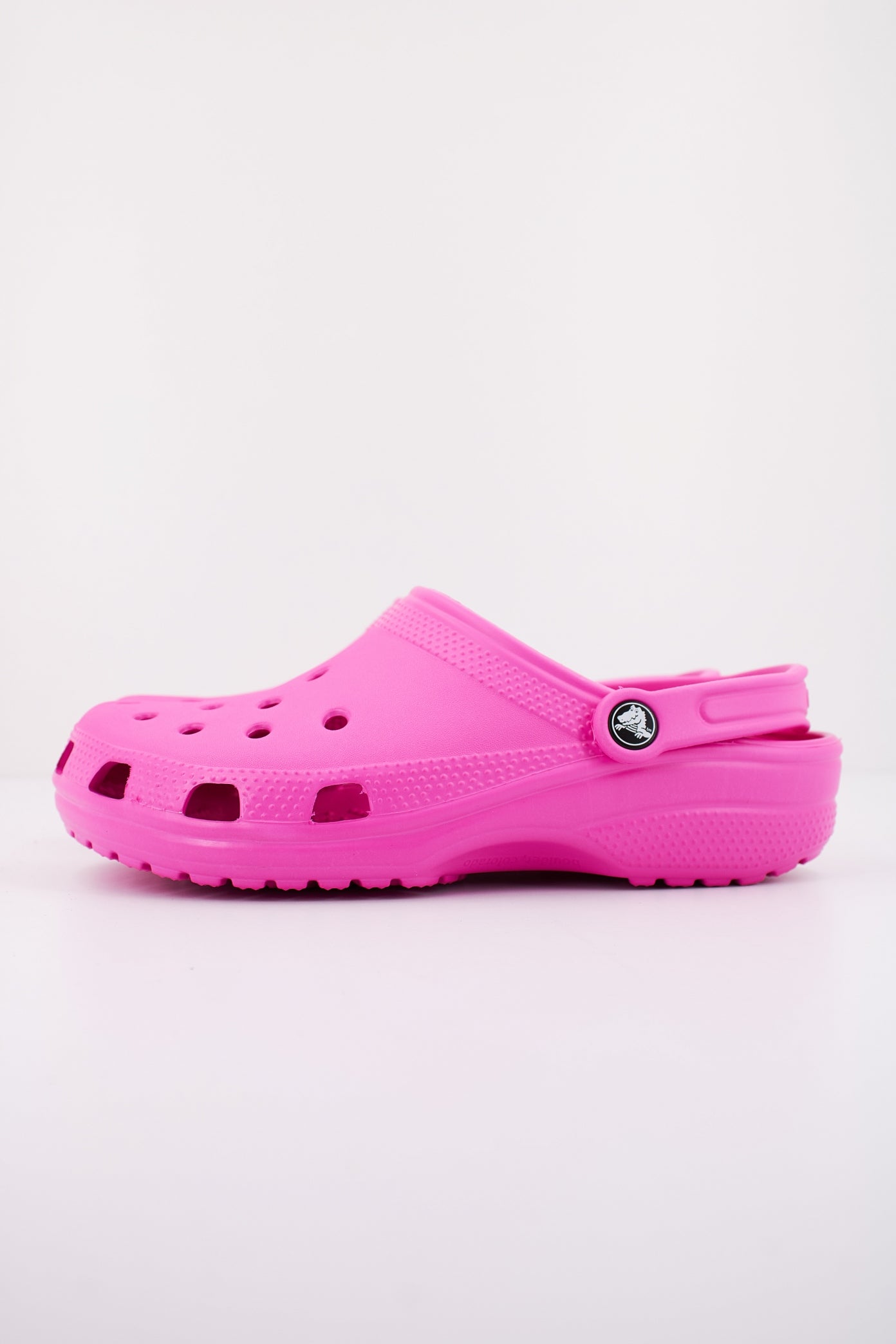 CROCS CLASSIC en color ROSA  (1)