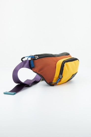 MUNICH M RECYCLED X WEAR FANNYPACK en color MULTICOLOR  (2)