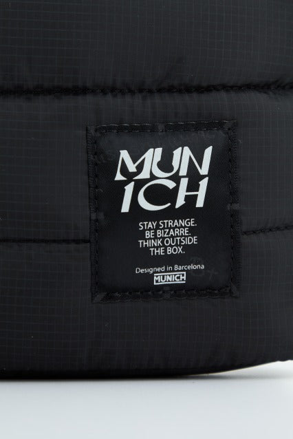 MUNICH WIND CROSBODY en color NEGRO  (4)