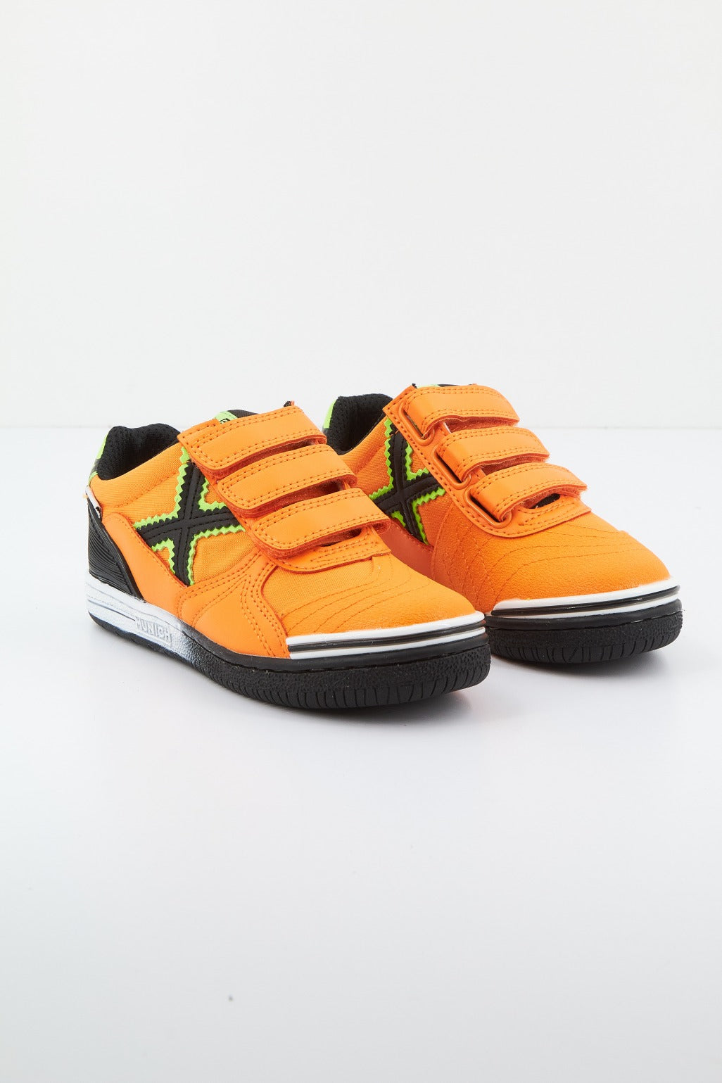 MUNICH G- KID VCO INDOOR en color NARANJA  (1)