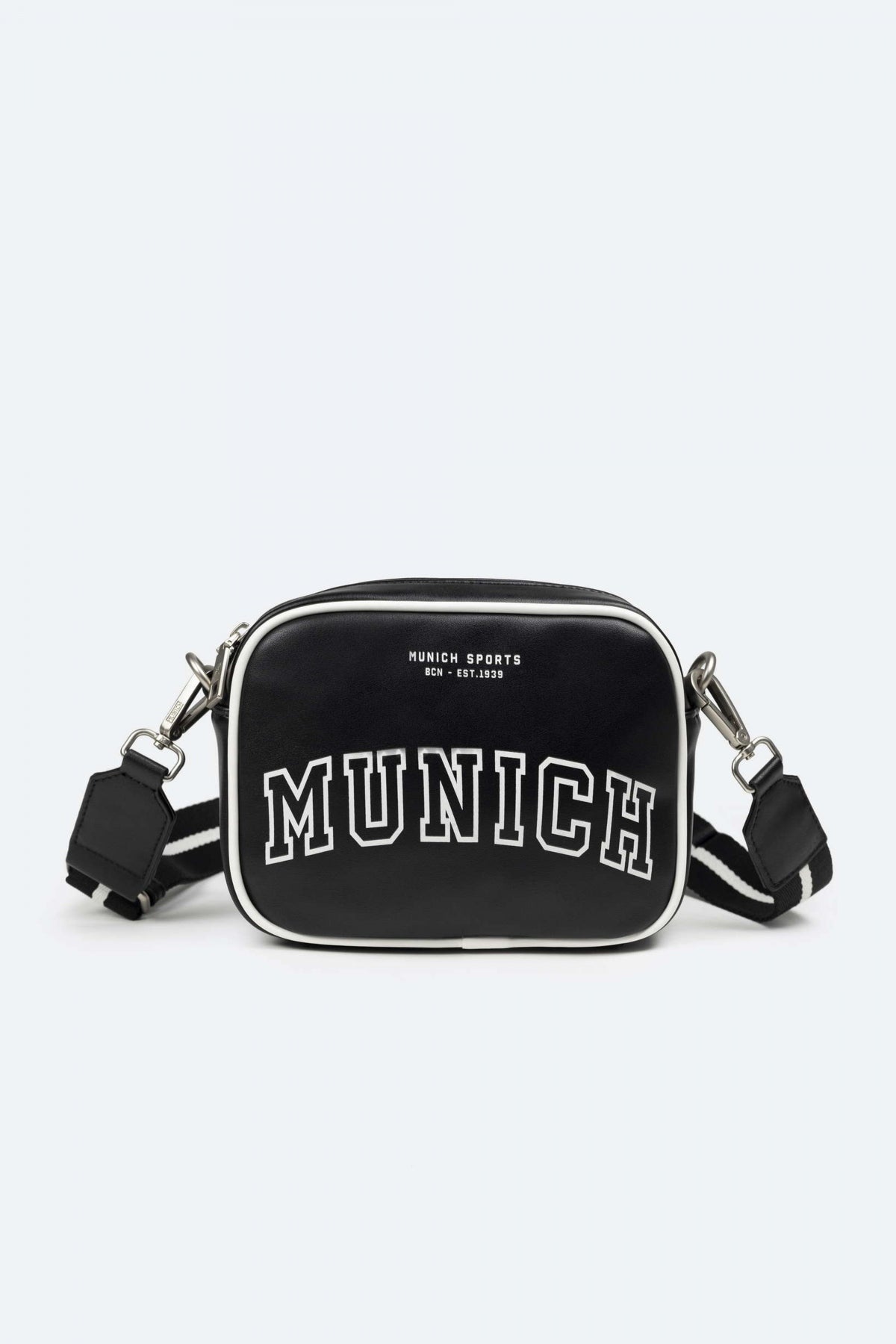 MUNICH COURT CROSSBODY CAMERA en color NEGRO  (1)