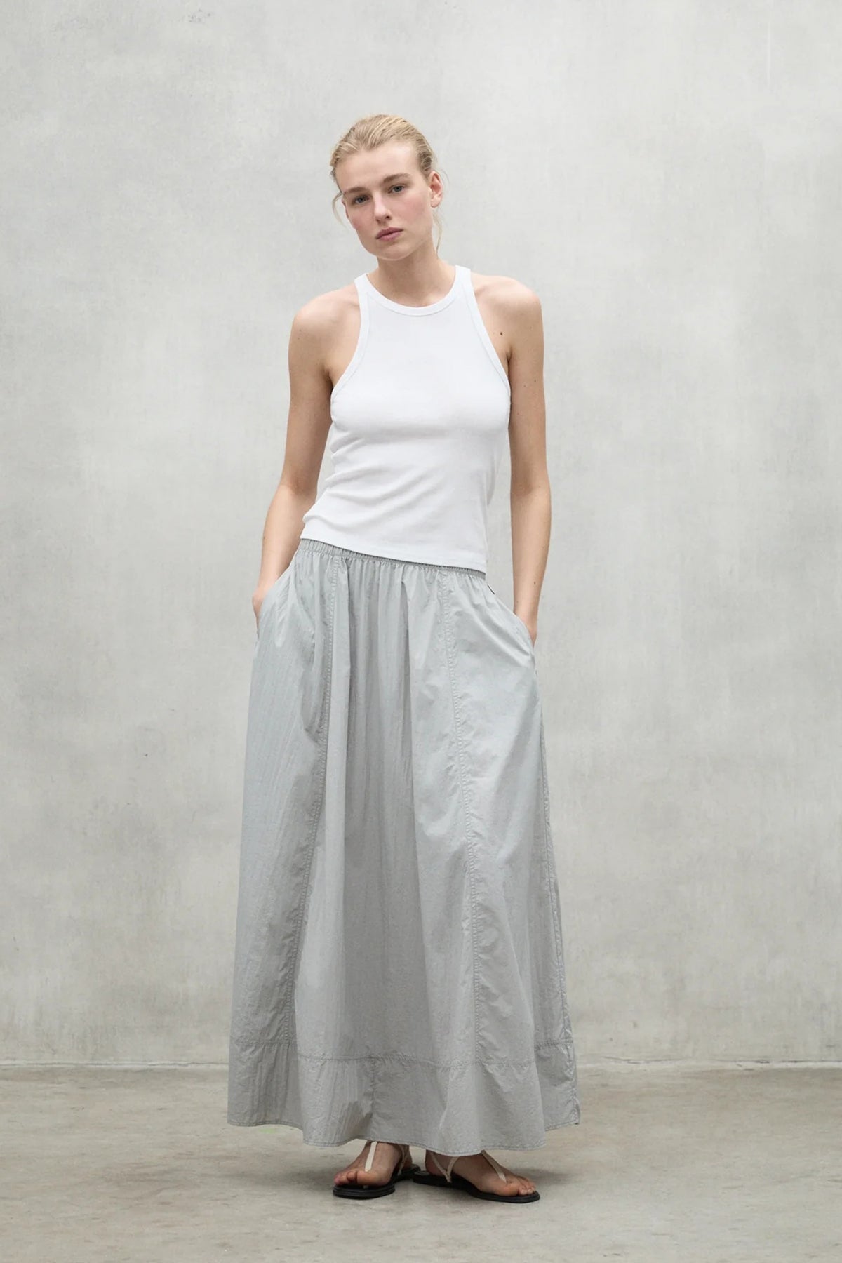 ECOALF PIRITA SKIRT en color GRIS  (4)