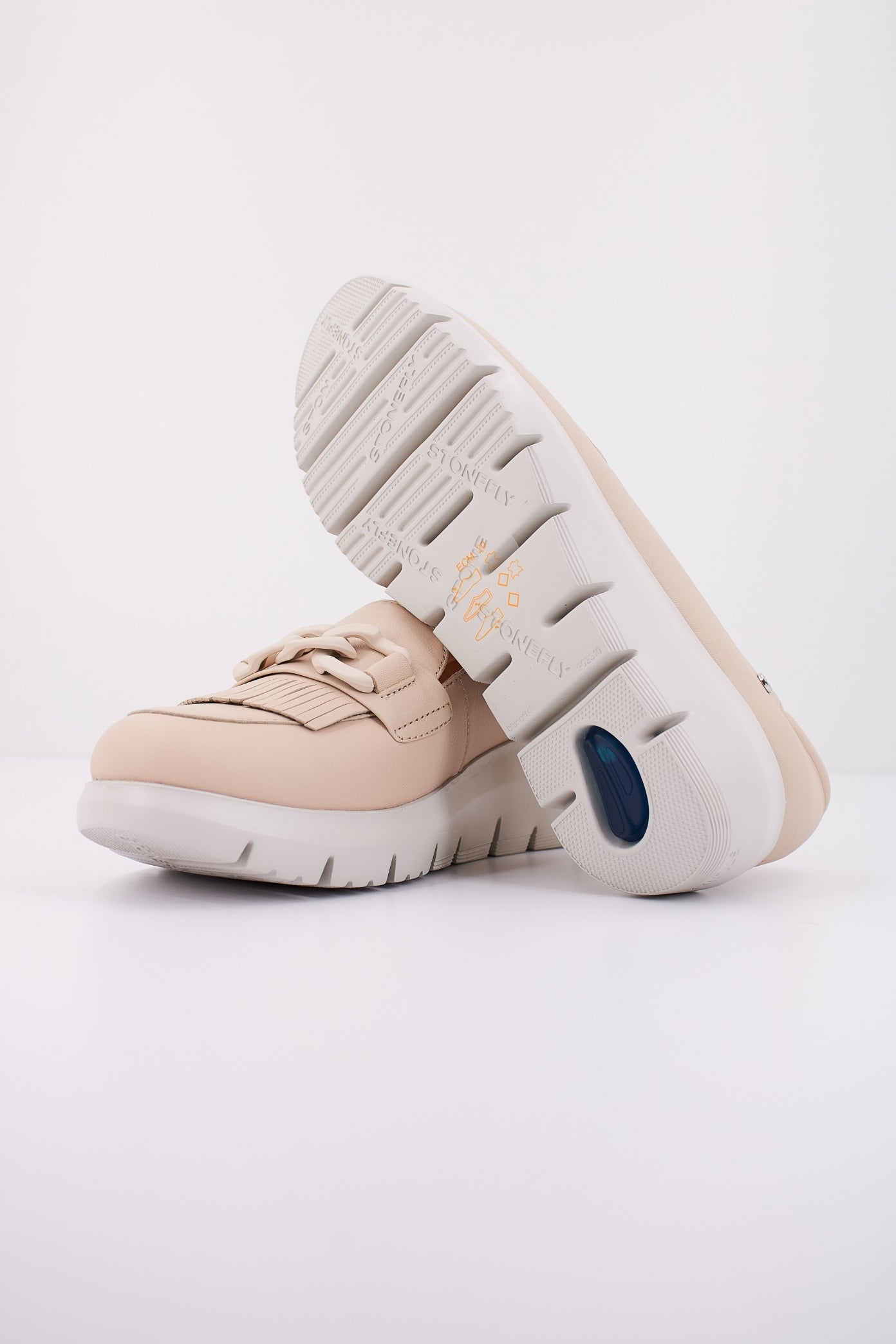 STONEFLY PLUME  NAPPA LTH en color NUDE  (4)