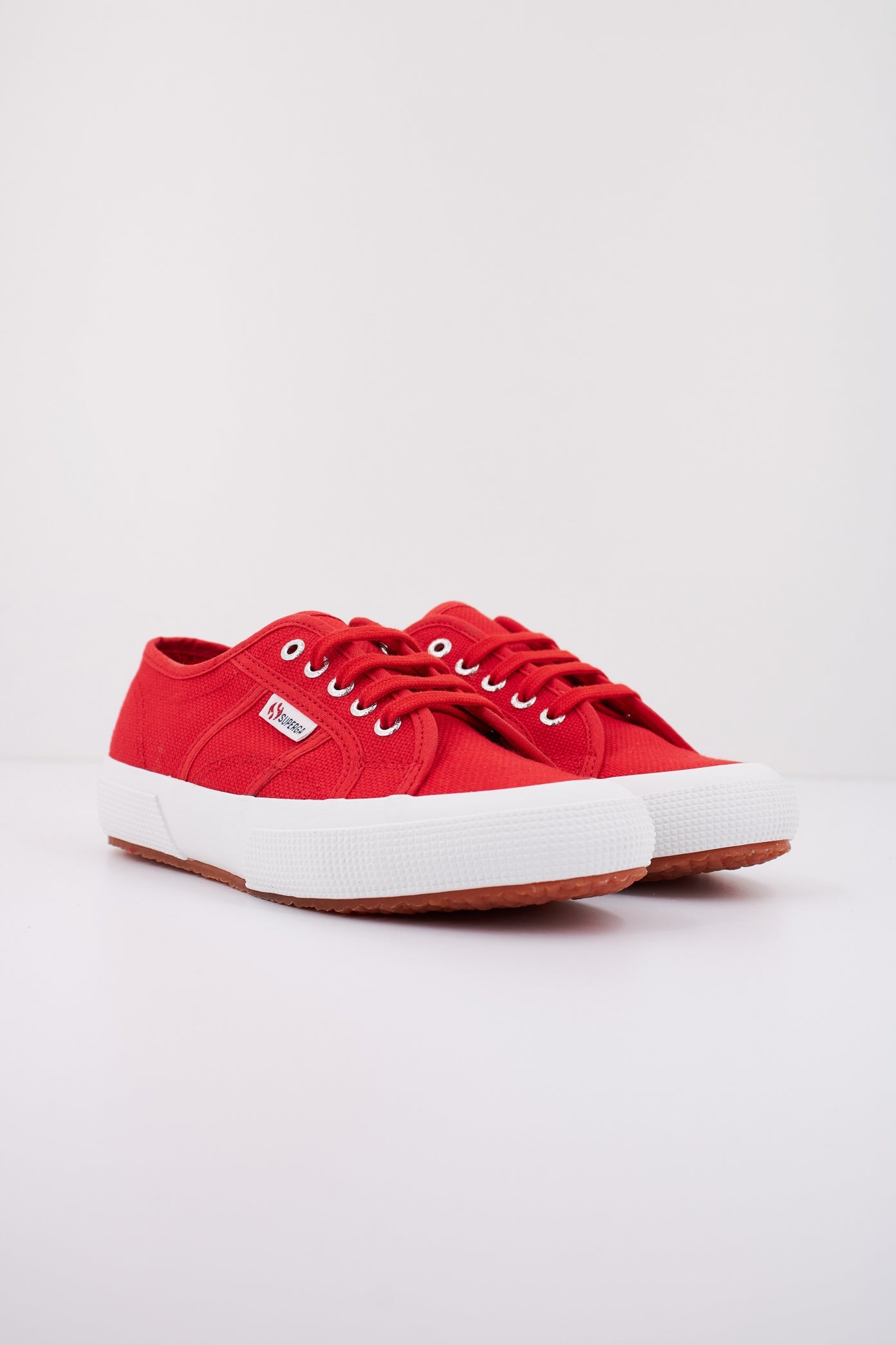 SUPERGA SC en color ROJO  (2)