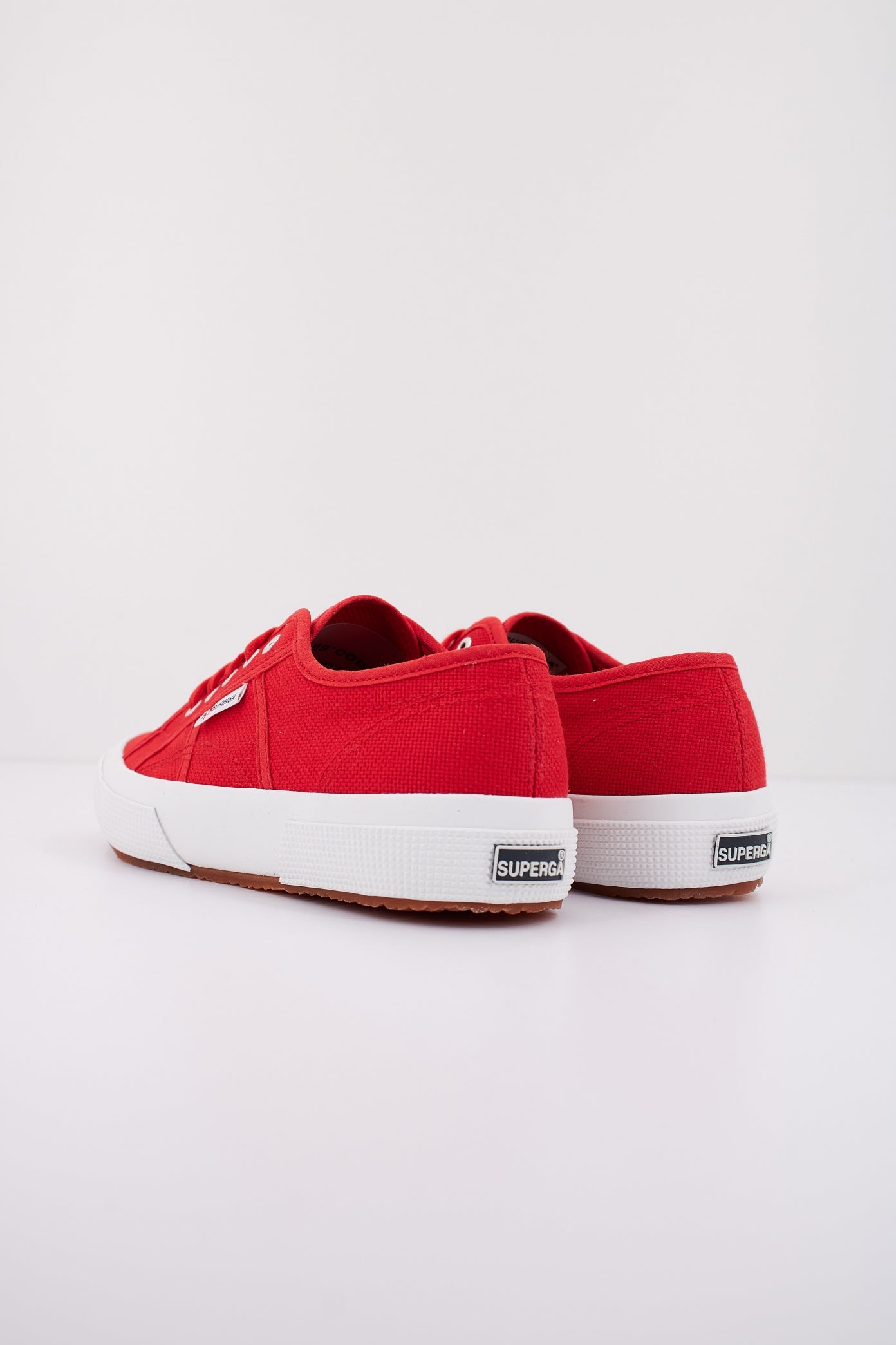 SUPERGA SC en color ROJO  (3)