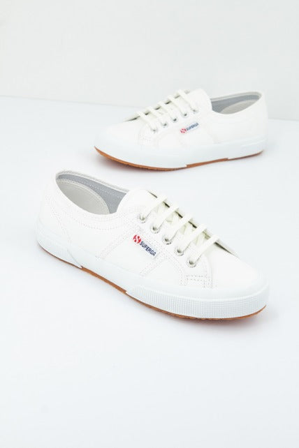 SUPERGA SVH  en color BLANCO  (1)