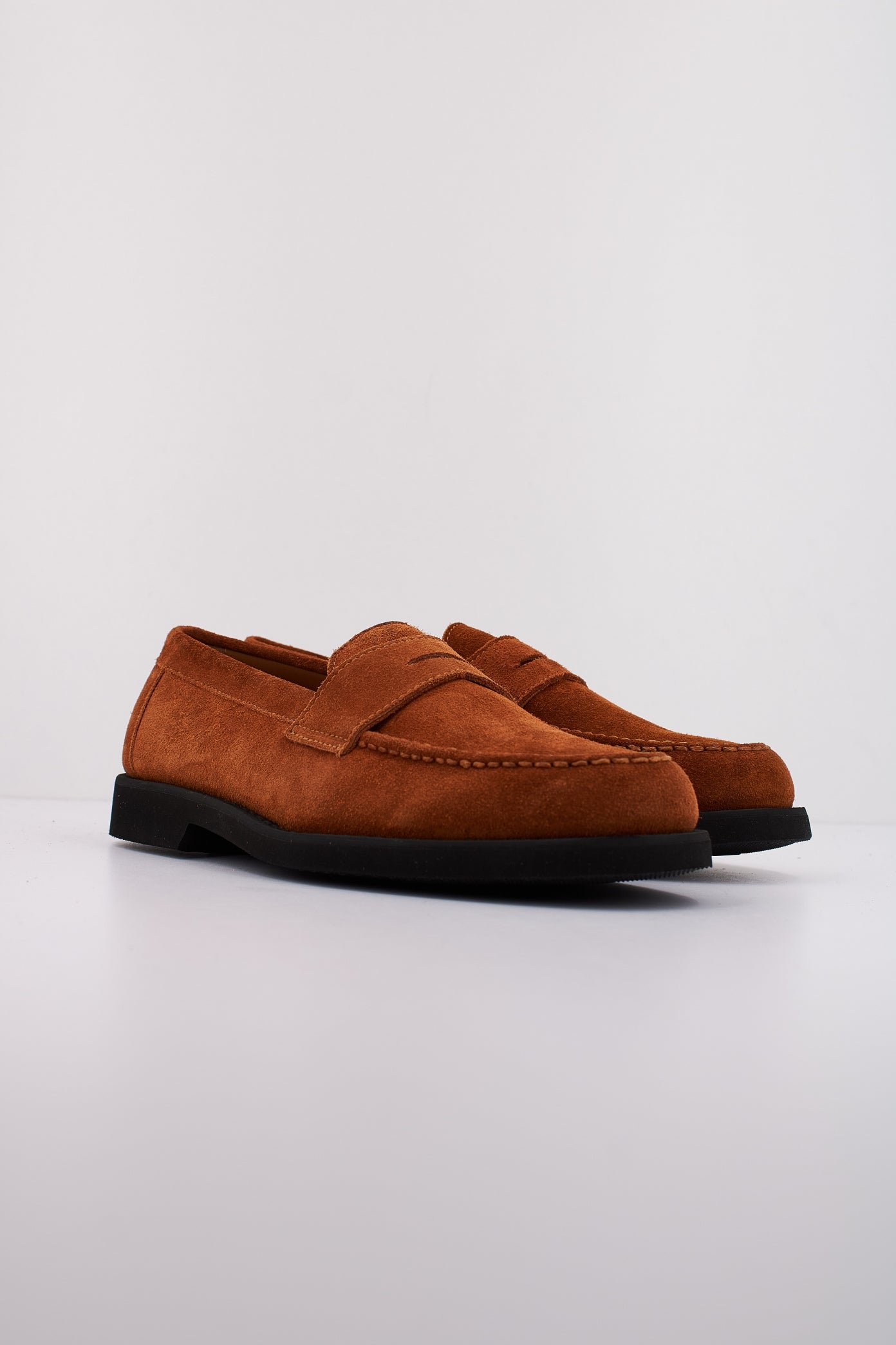 SEBAGO RYAN SUEDE POLARIS en color MARRON  (2)