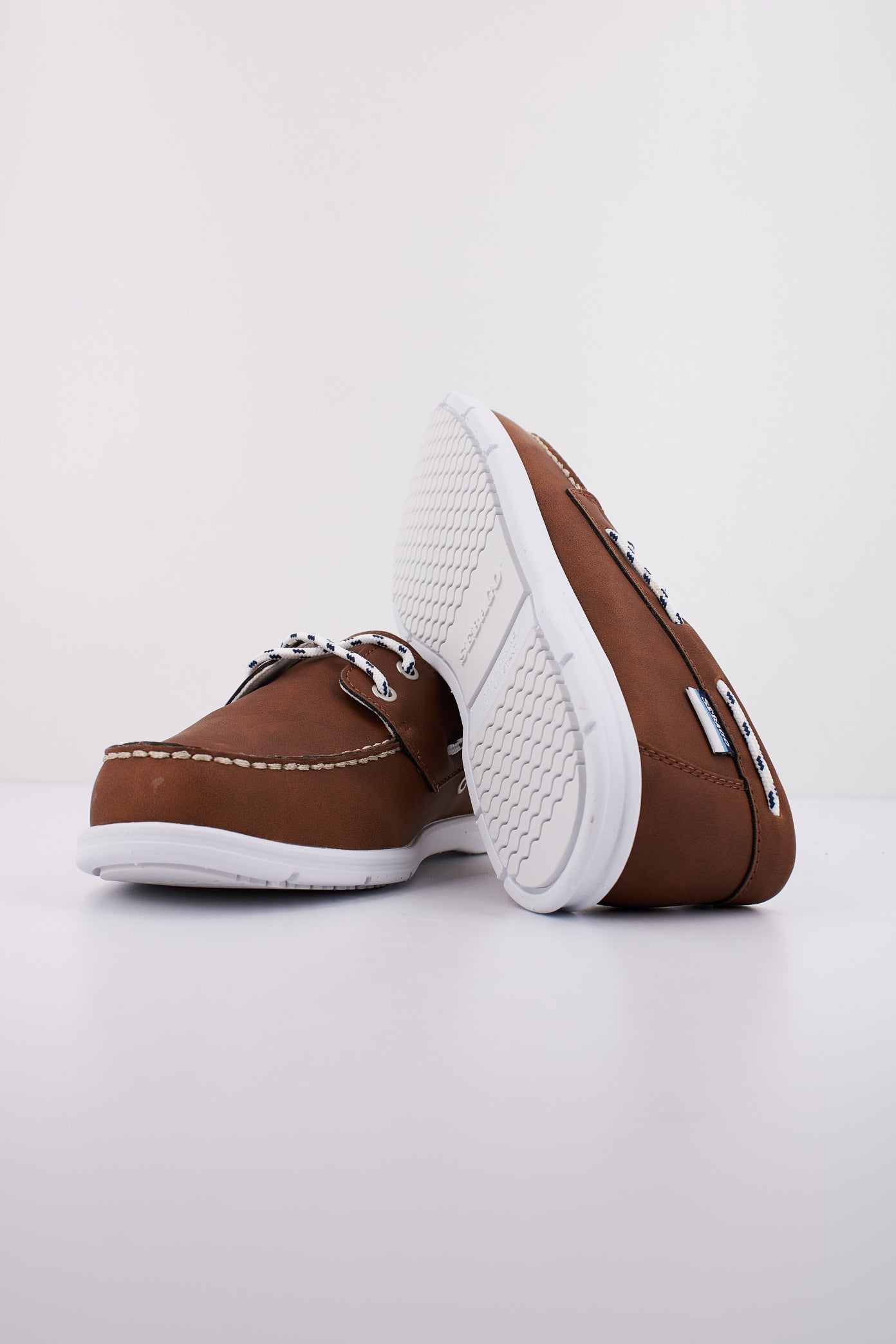 SEBAGO JACKMAN en color MARRON  (5)