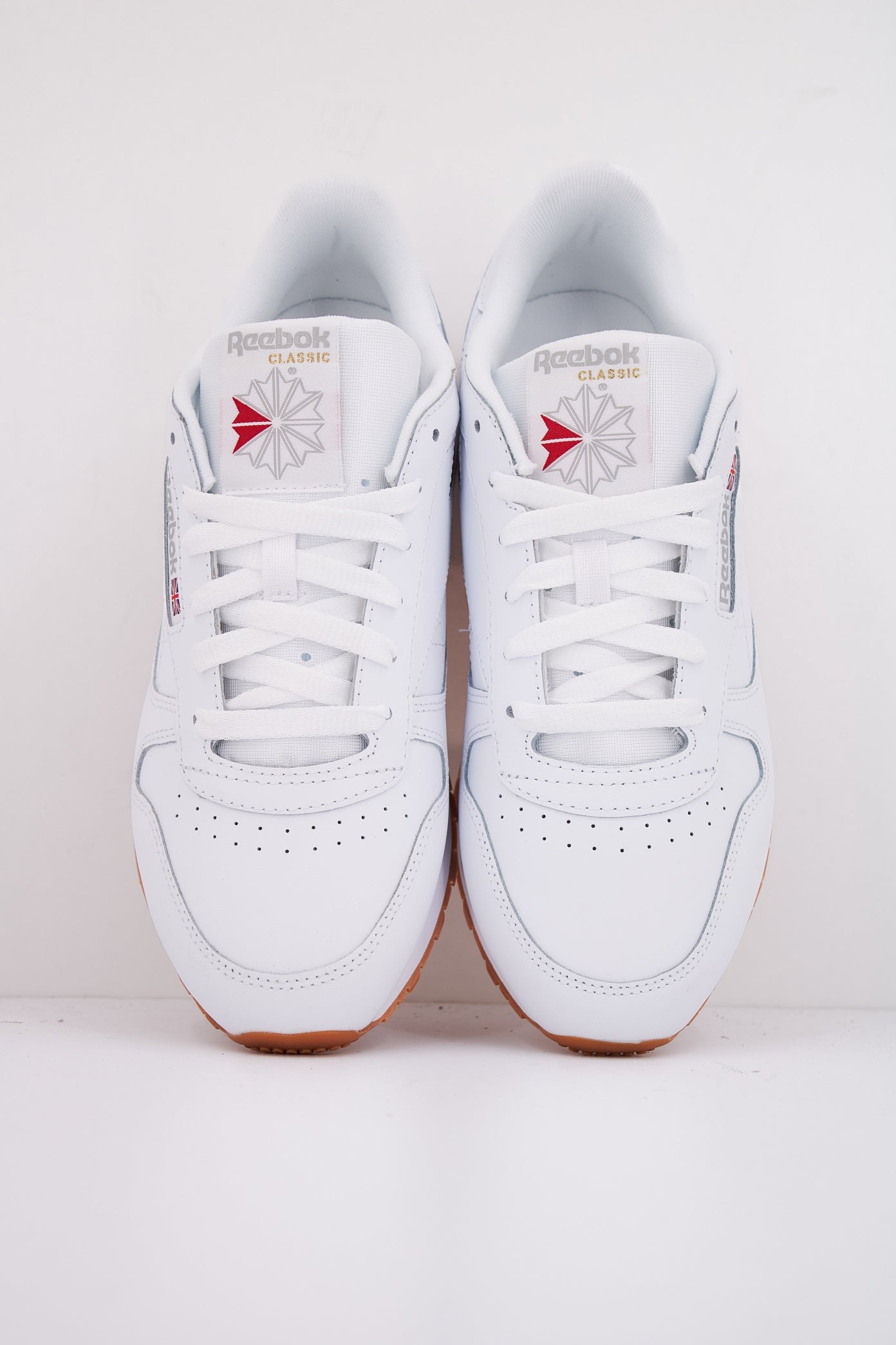 REEBOK CLASSIC LEATHER en color BLANCO  (3)