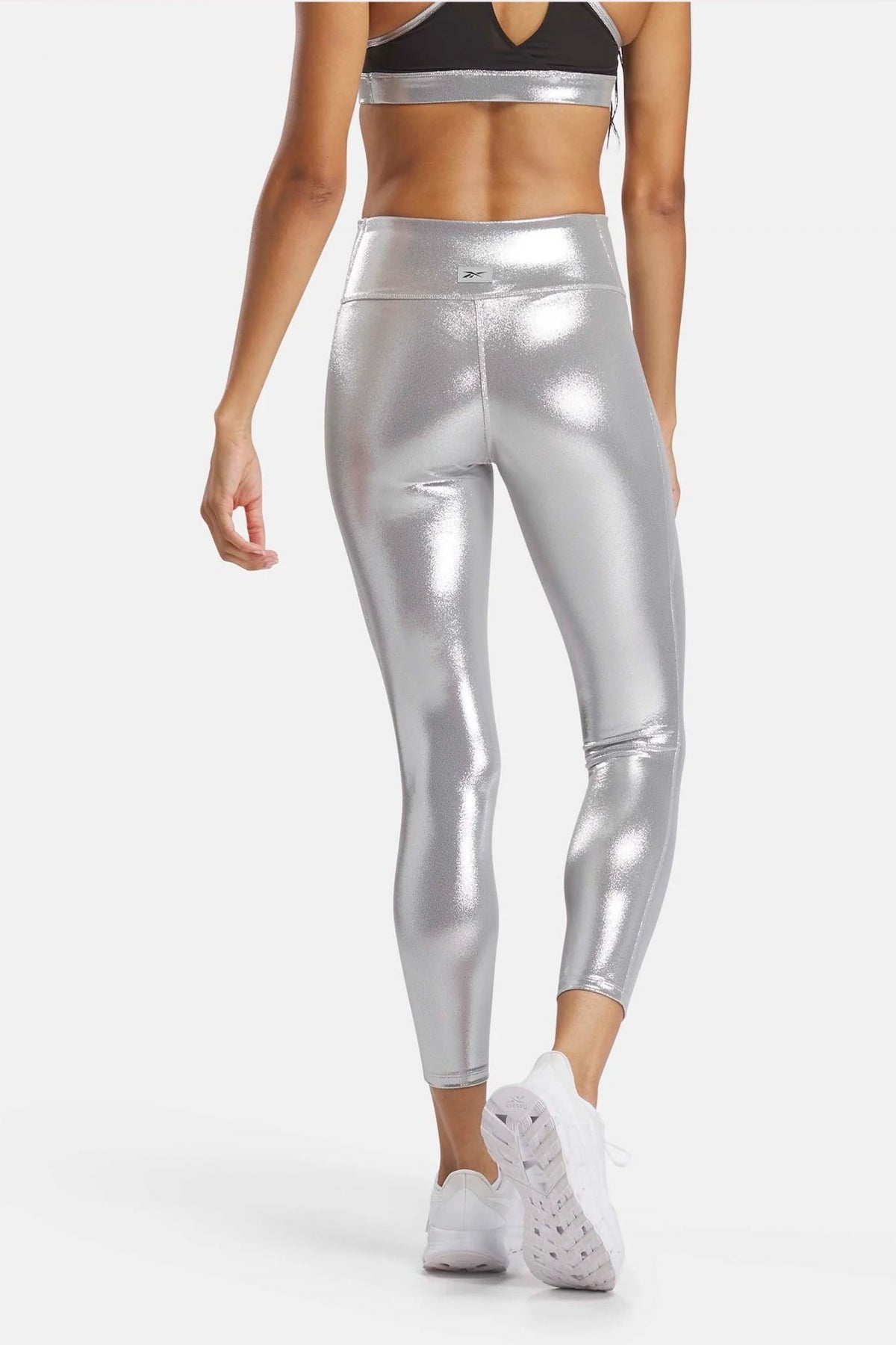 REEBOK LUX XHROME HR TIGHT en color PLATA  (3)