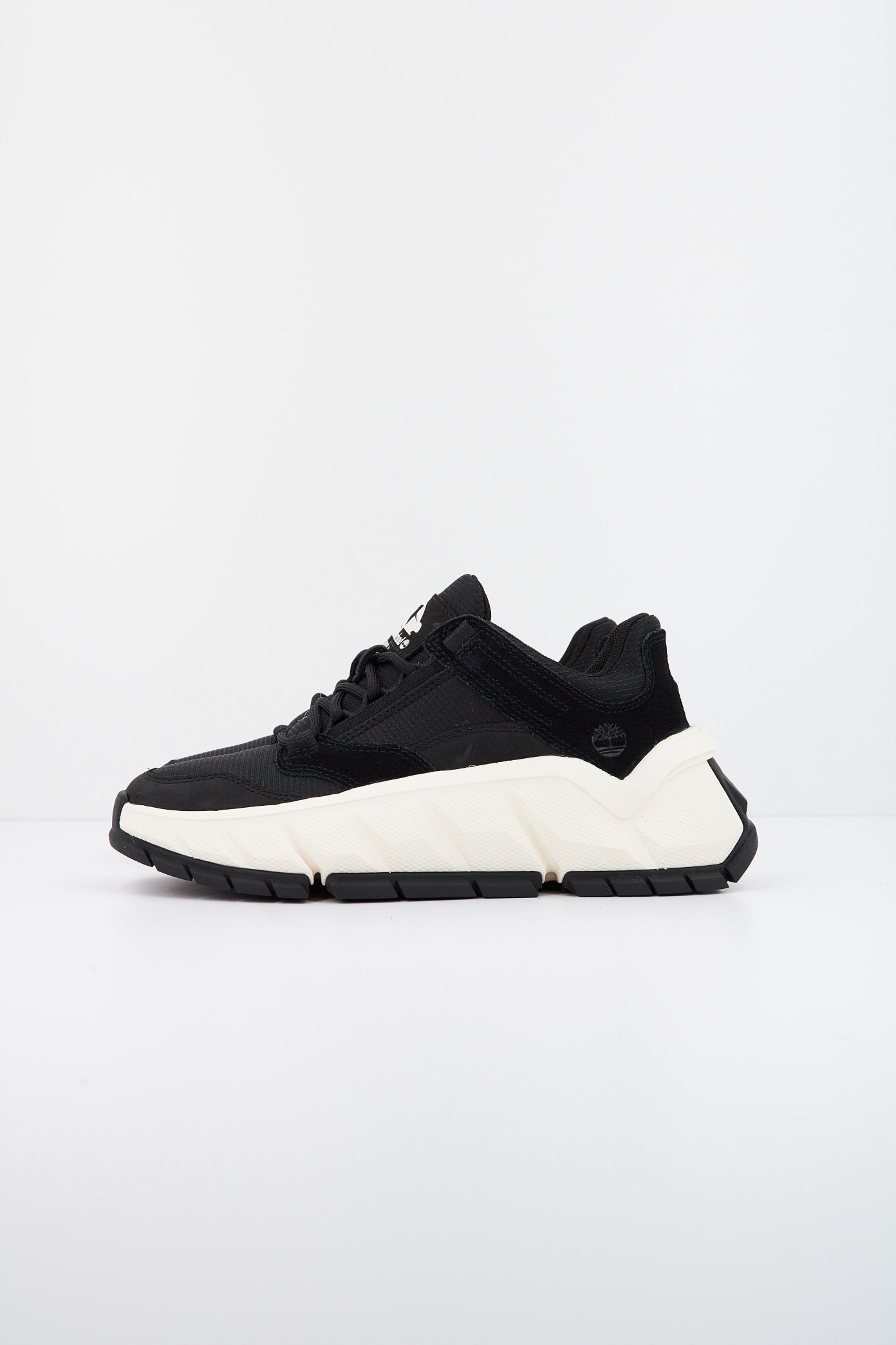 TIMBERLAND TBANAN TBL TURBO LOW en color NEGRO  (1)