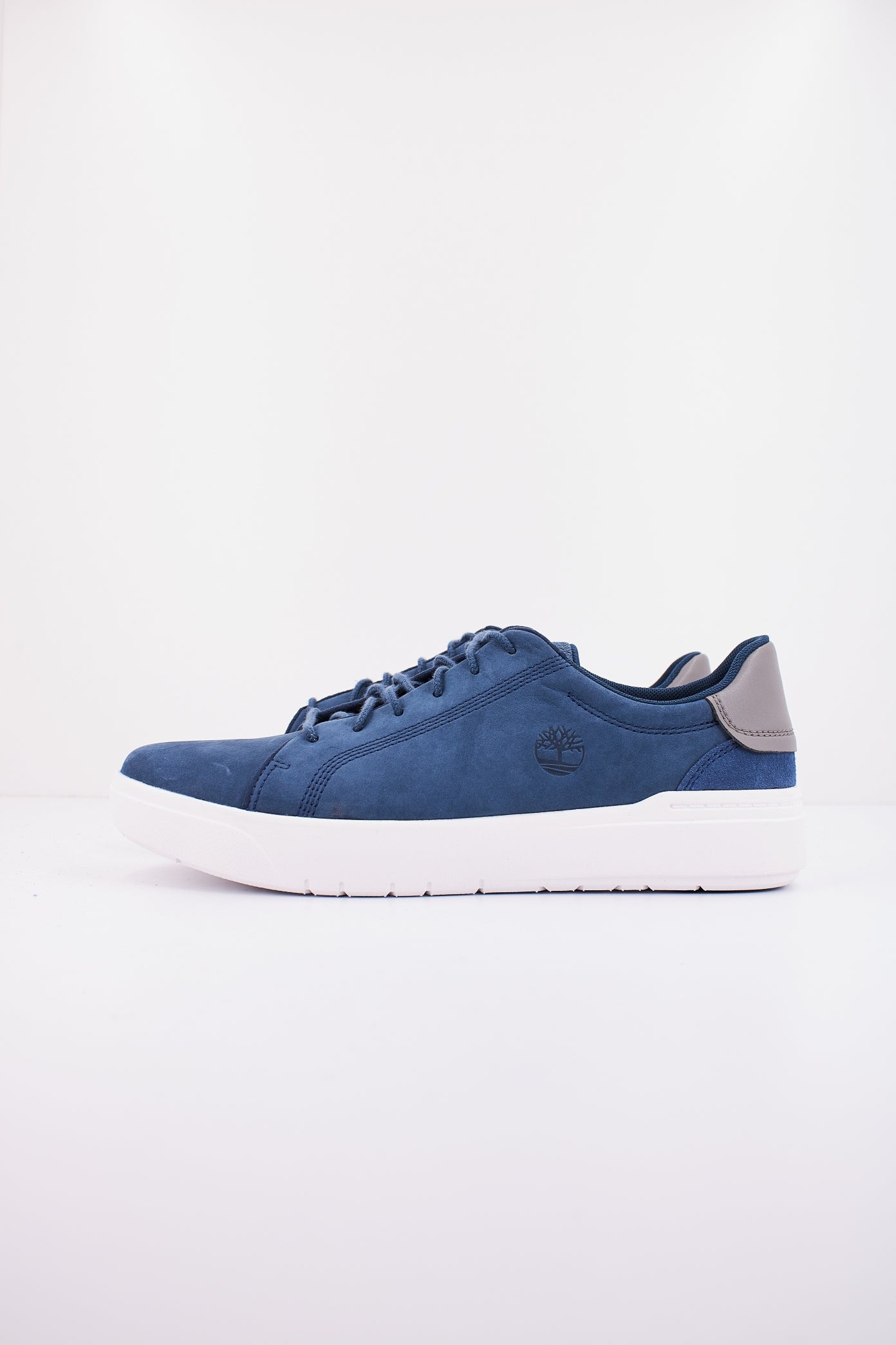 TIMBERLAND SENECA BAY LOW LACE UP en color AZUL  (1)