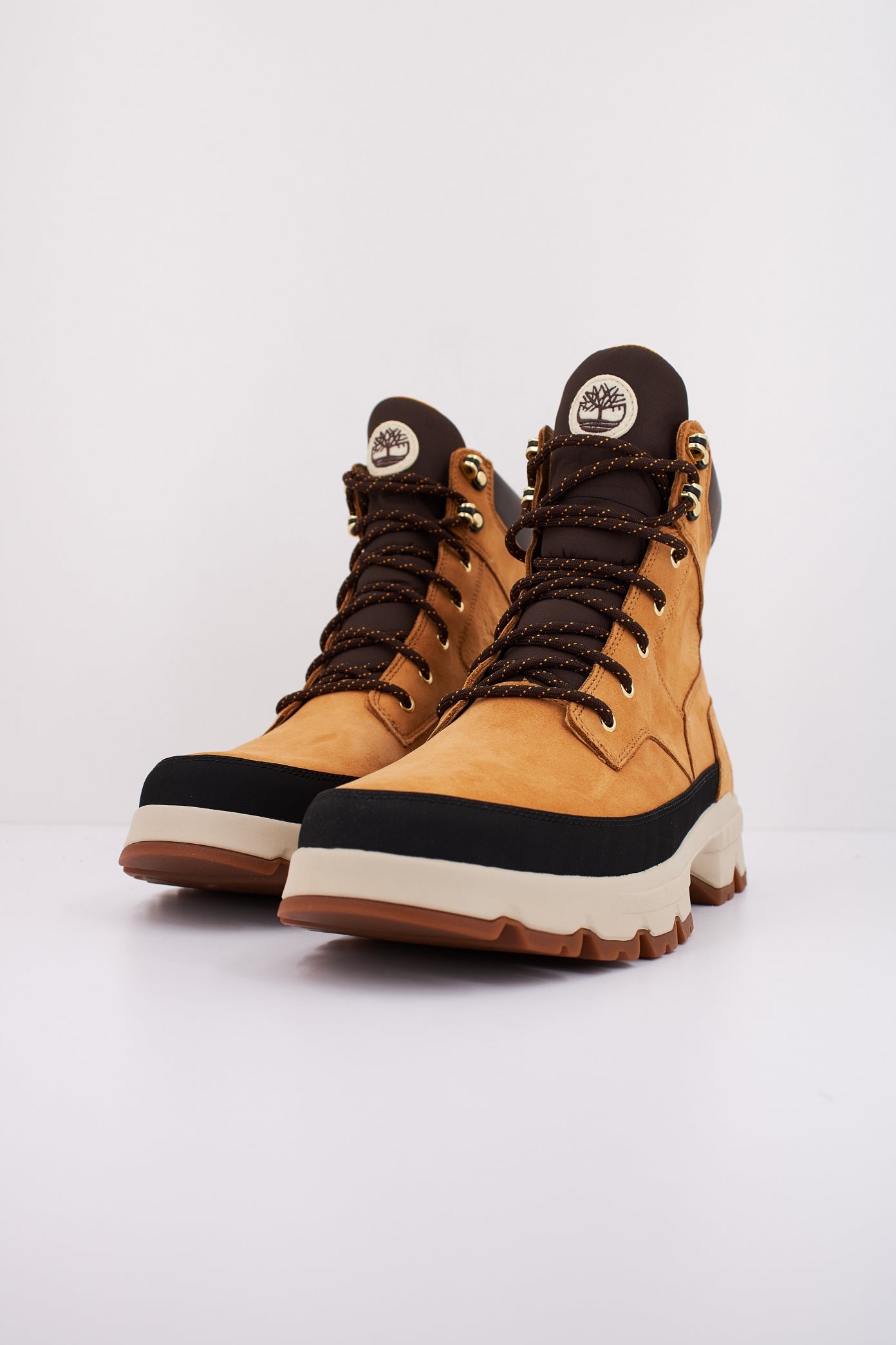 TIMBERLAND TBL ORIGINALS ULTRA MI en color MARRON CLARO  (2)