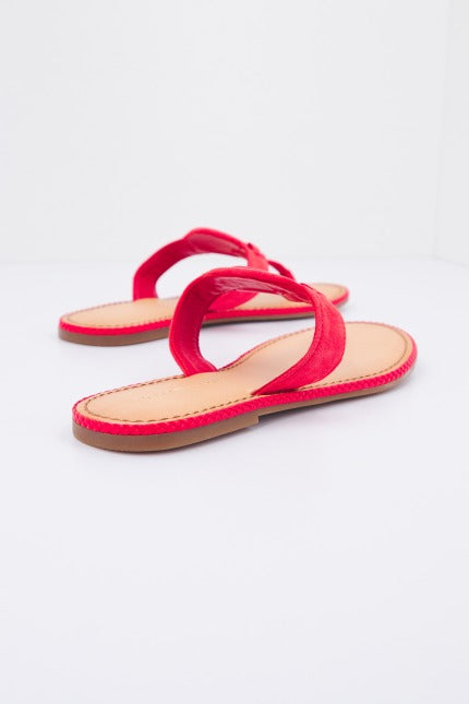 TOMMY HILFIGER  ESSENTIAL HARDWARE FLAT en color ROJO  (3)