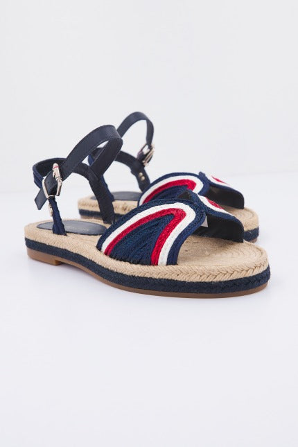 TOMMY HILFIGER ARTISANAL FLAT SANDAL en color AZUL  (1)