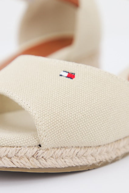 TOMMY HILFIGER CORDA en color BEIS  (4)