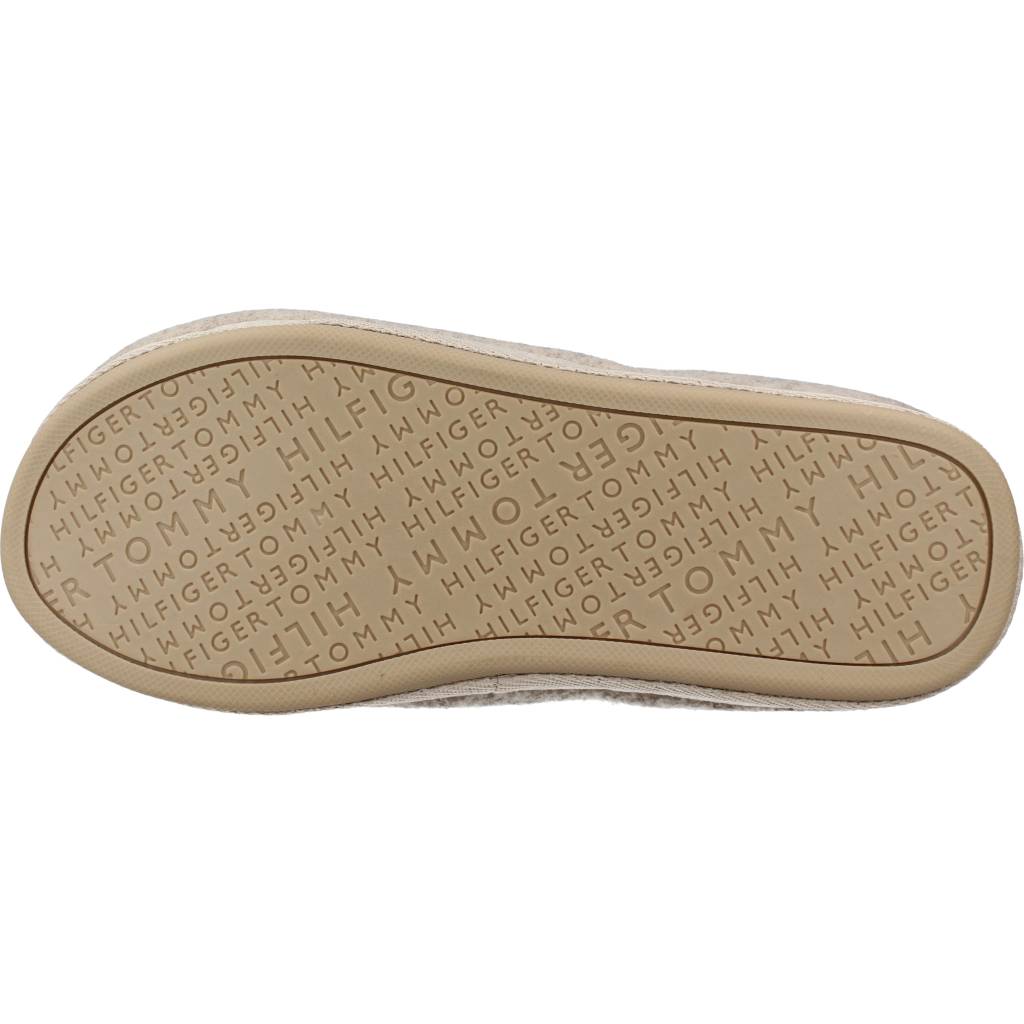 TOMMY HILFIGER SLIPPER FELT en color BEIS  (6)