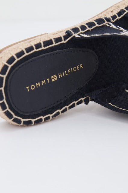 TOMMY HILFIGER WEBBING en color AZUL  (4)