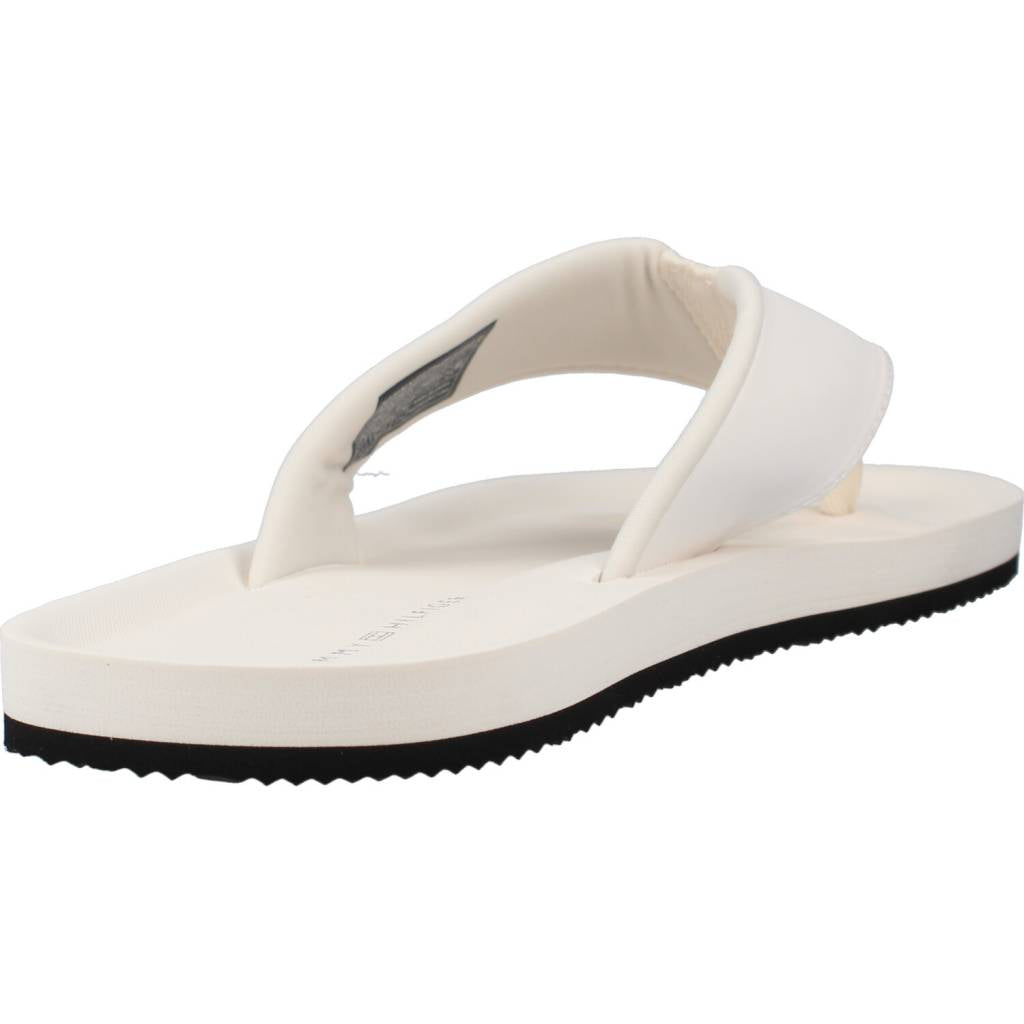 TOMMY HILFIGER COMFORTABLE PADDED BEACH en color BLANCO  (3)