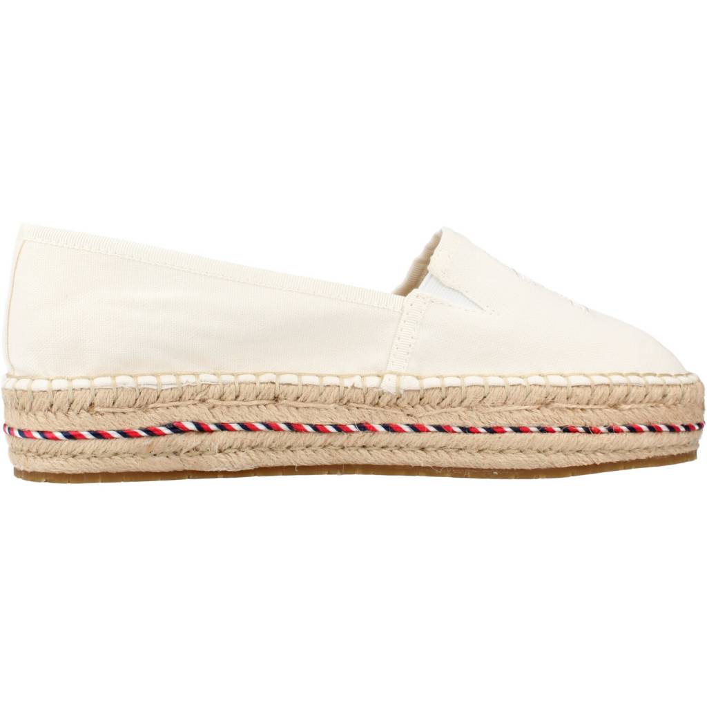 TOMMY HILFIGER TH EMBROIDERED FLATFORM en color BLANCO  (4)