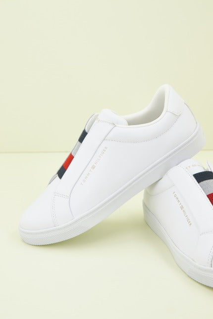 TOMMY HILFIGER ELASTIC SLIP ON SNEAKER en color BLANCO  (1)