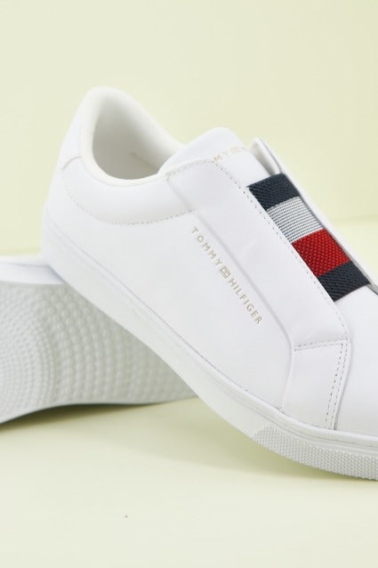 TOMMY HILFIGER ELASTIC SLIP ON SNEAKER en color BLANCO  (2)