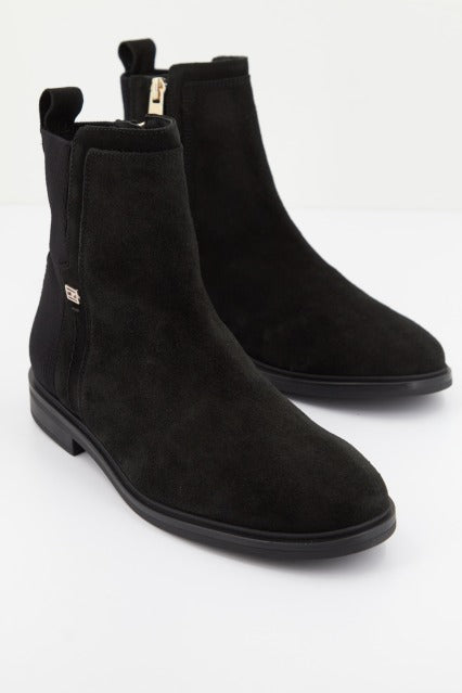 TOMMY HILFIGER ESSENTIALS BOOT en color NEGRO  (2)