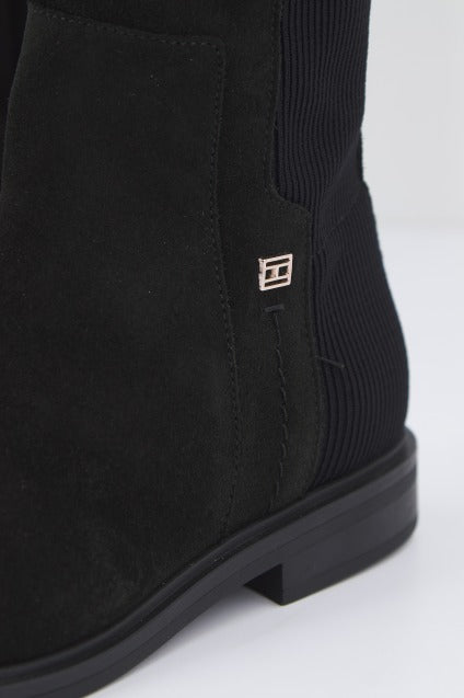 TOMMY HILFIGER ESSENTIALS LONGBOOT en color NEGRO  (4)