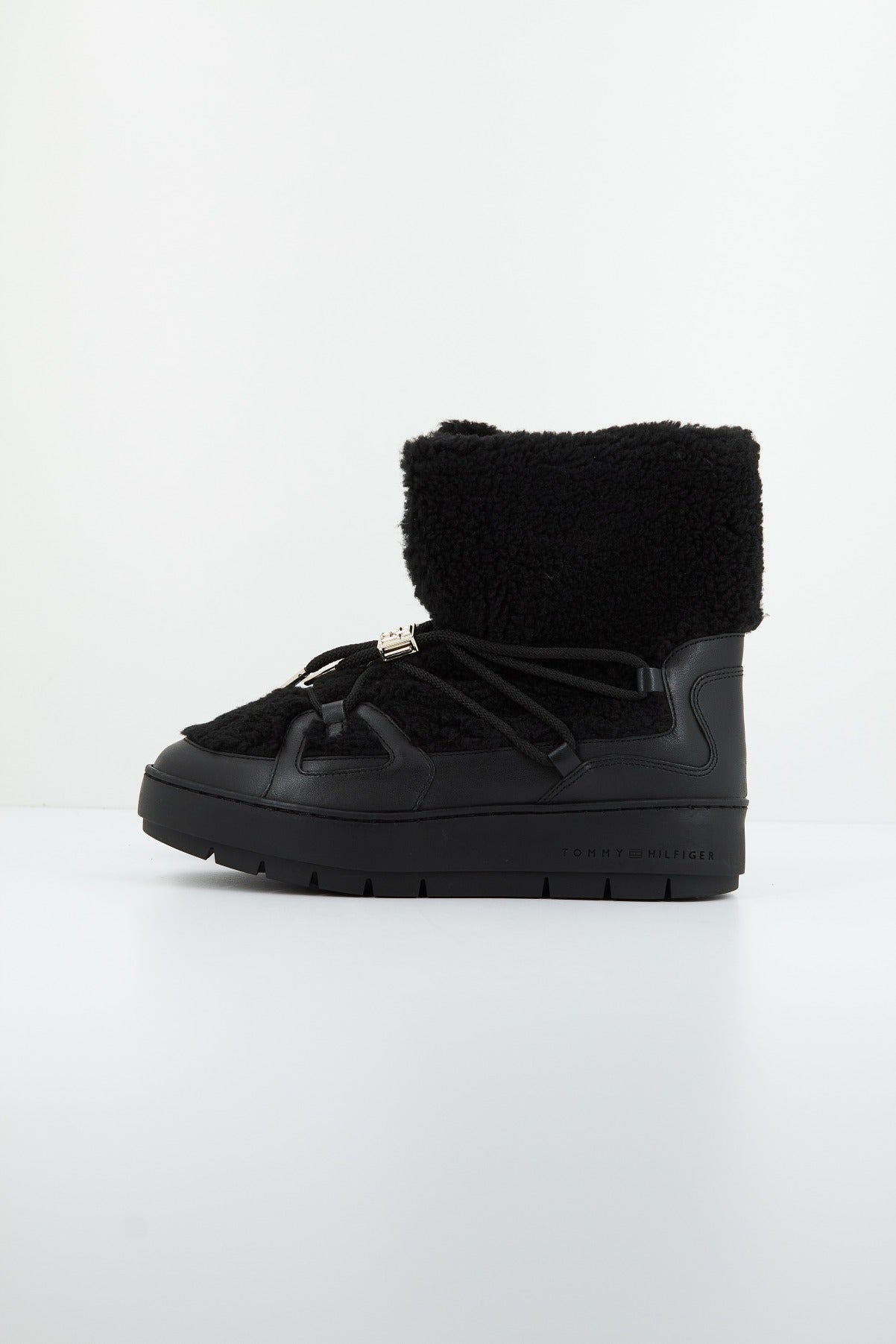 TOMMY HILFIGER TOMMY TEDDY SNOWBOOT en color NEGRO  (1)