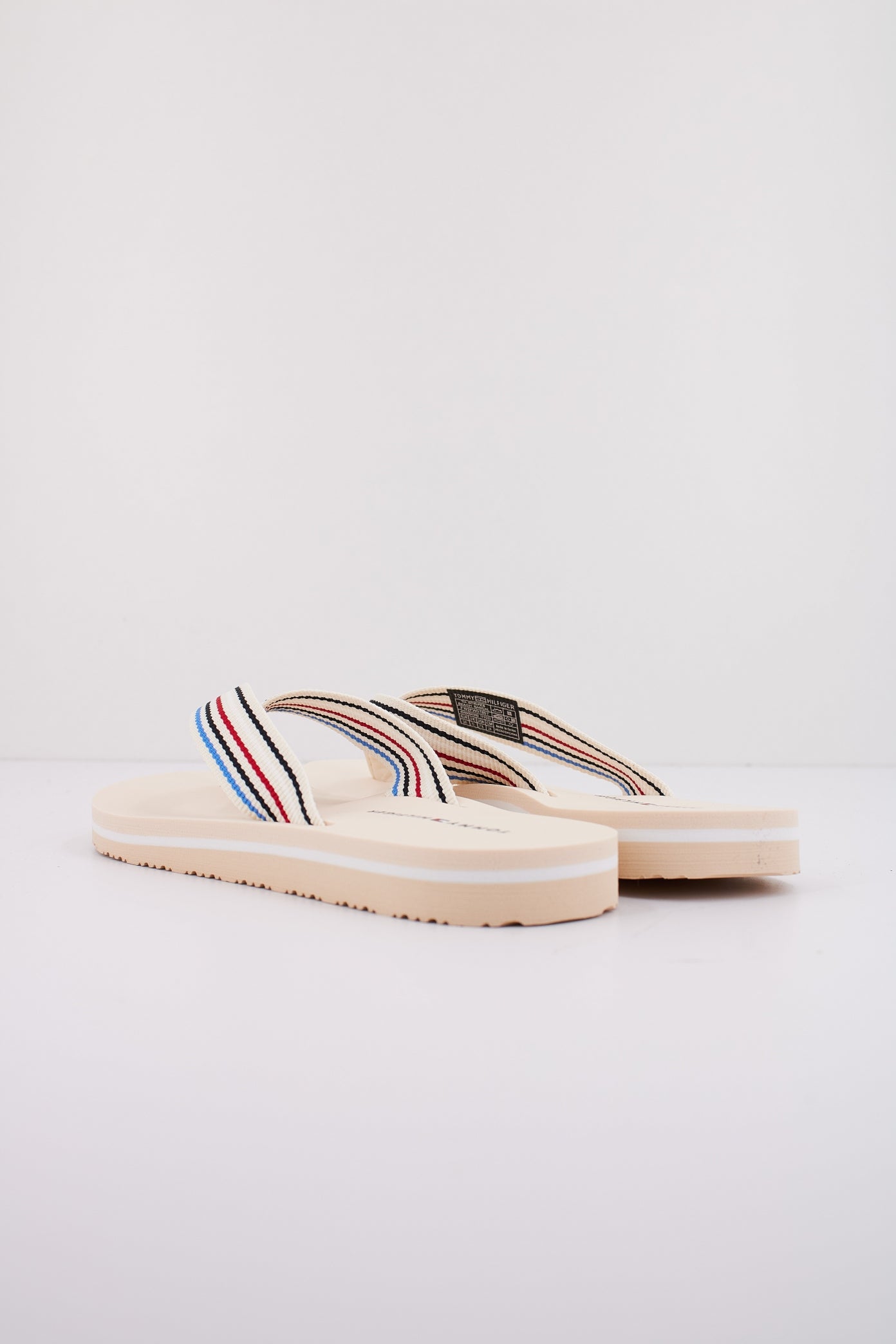 TOMMY HILFIGER TH STRIPES BEACH SANDAL en color BEIS  (3)