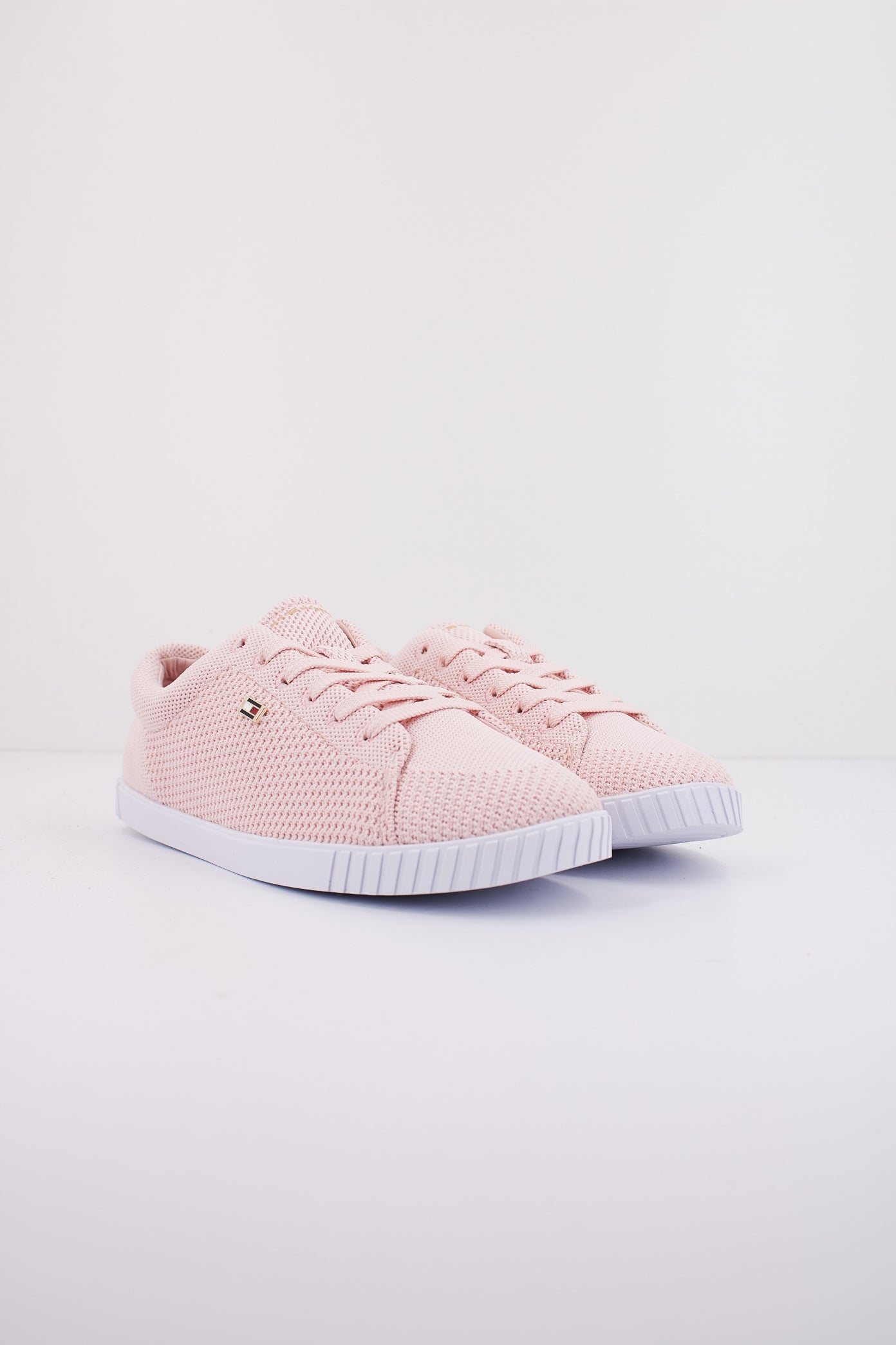 TOMMY HILFIGER FLAG LACE UP SNEAKER KNI en color ROSA  (2)