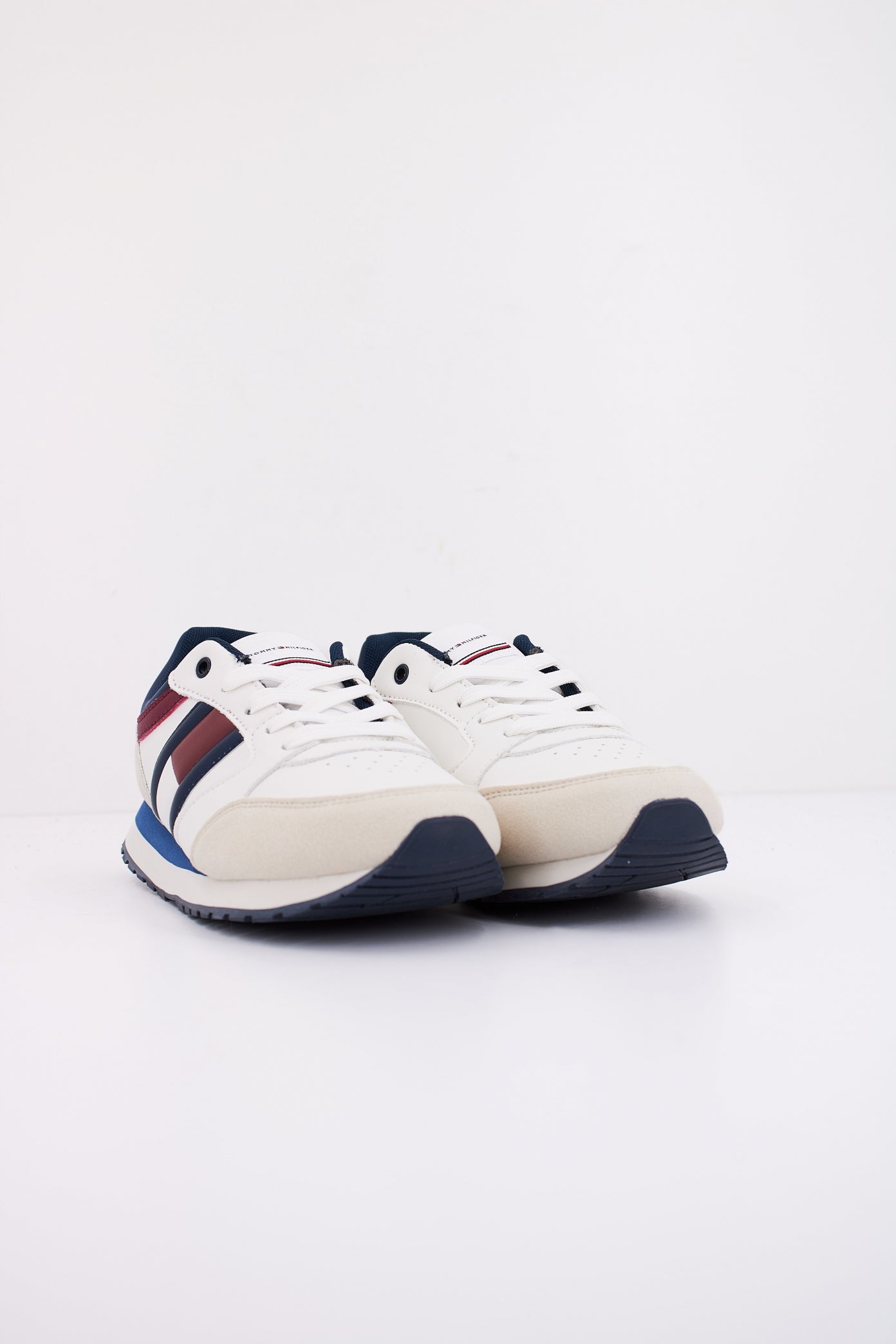 TOMMY HILFIGER FLAG LOW CUT LACE-UP SNE en color AZUL  (2)