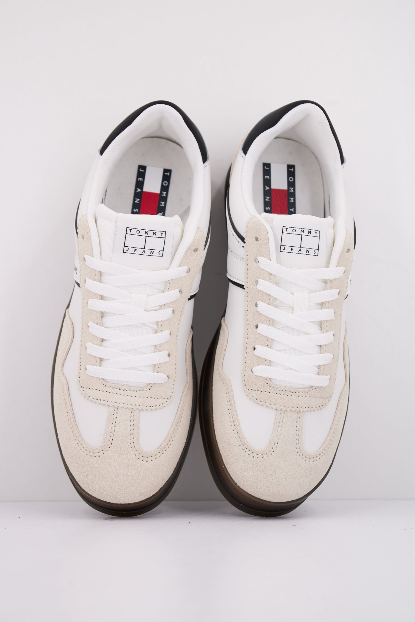 TOMMY HILFIGER THE GREENWICH LEATHER en color BLANCO  (3)