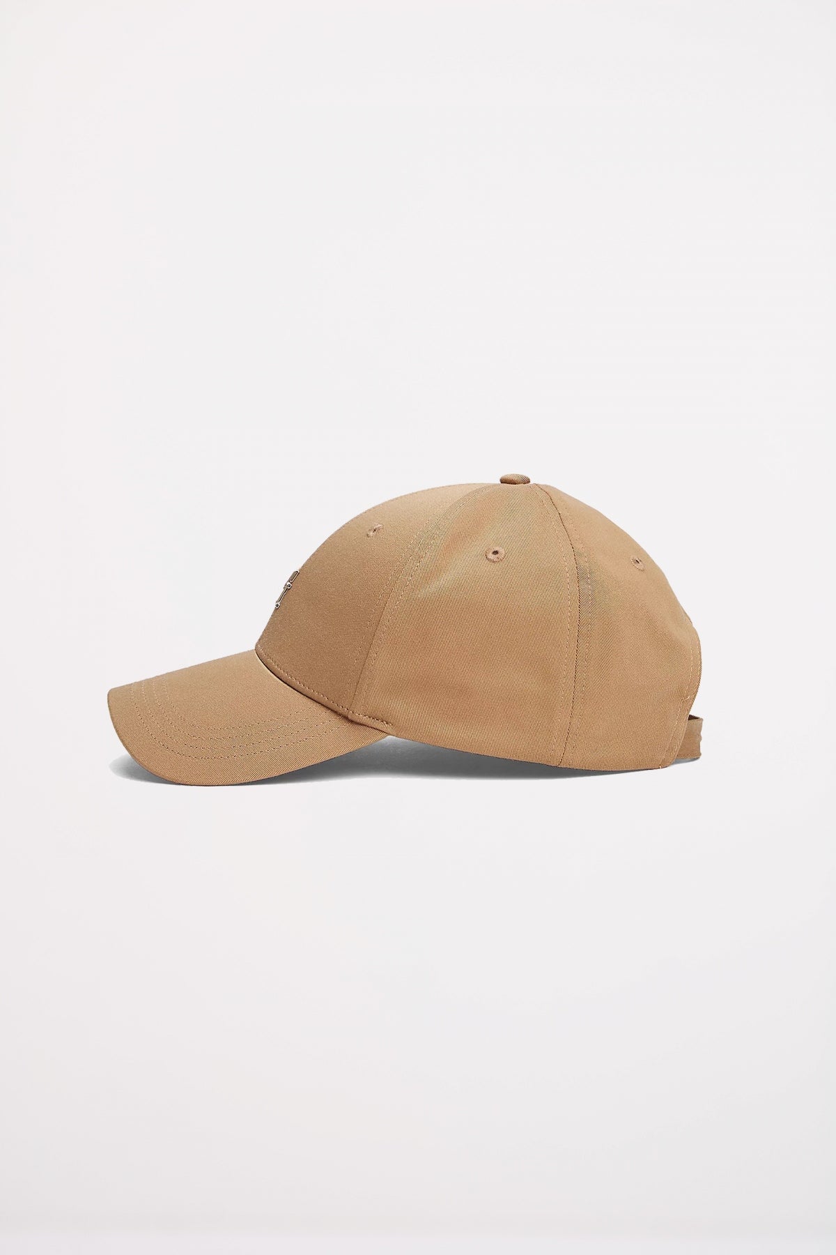 TOMMY HILFIGER  ELEVATED CHIC CAP en color MARRON  (2)