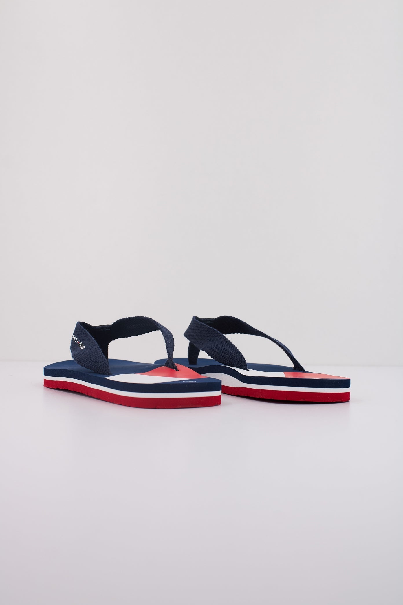 TOMMY HILFIGER TX   en color AZUL  (4)