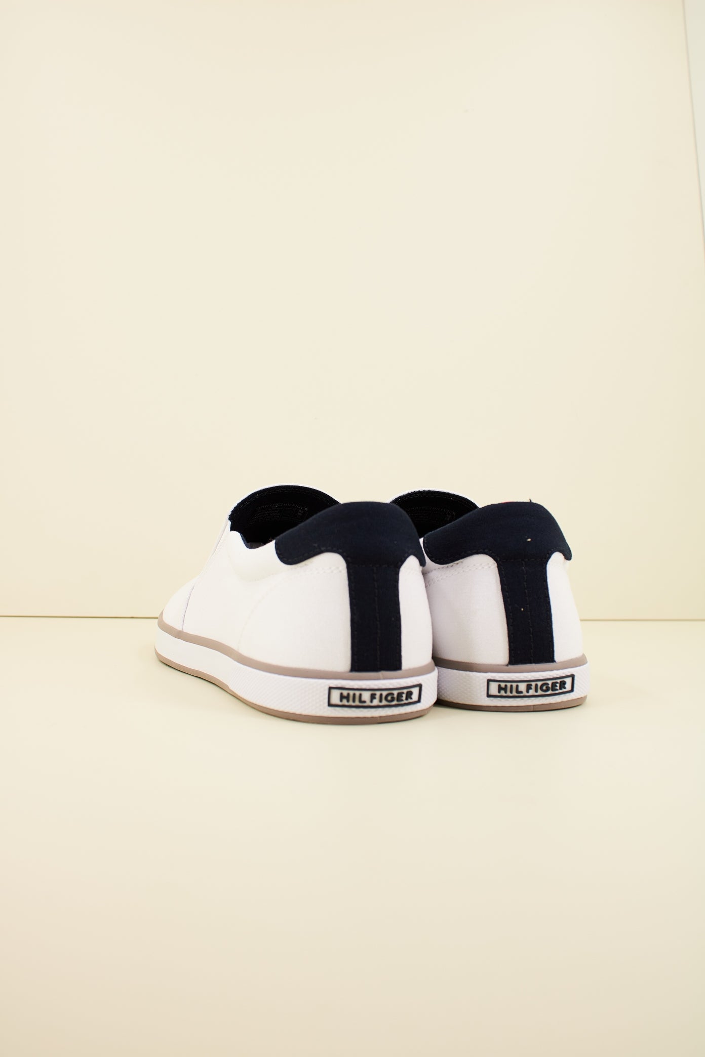 TOMMY HILFIGER HARLOW D en color BLANCO  (3)