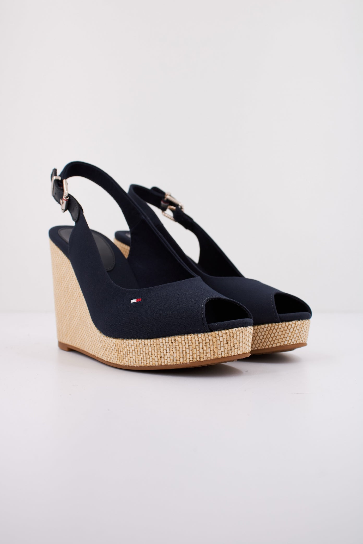 TOMMY HILFIGER ICONIC ELENA SLING BACK en color AZUL  (2)