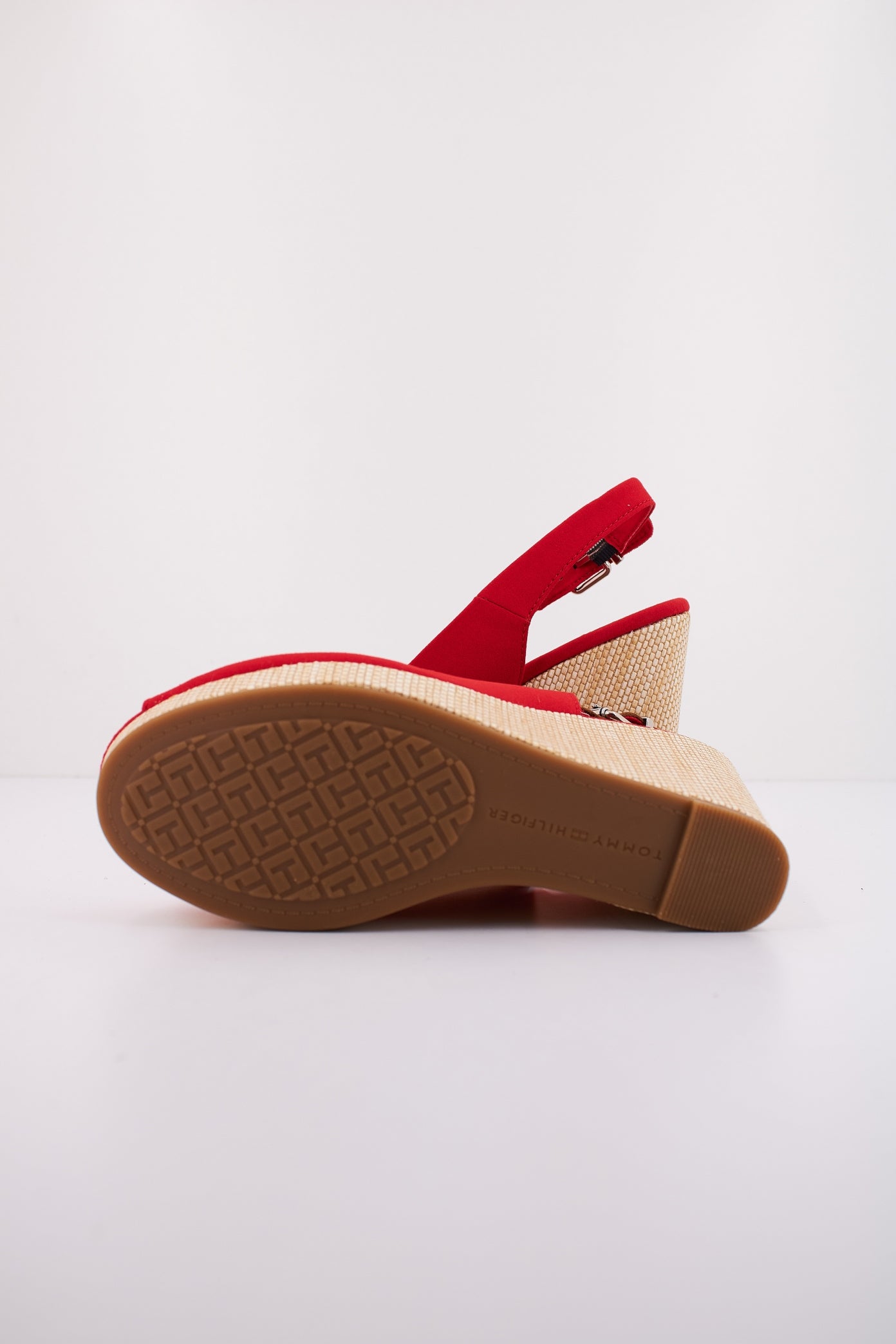 TOMMY HILFIGER  ICONIC ELENA SLING BACK en color ROJO  (4)