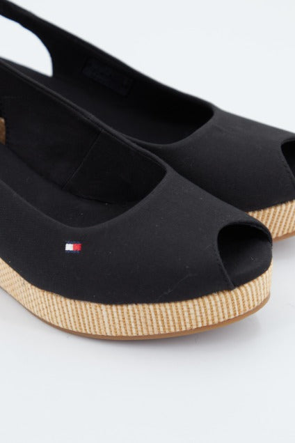 TOMMY HILFIGER ICONIC ELBA SLING BACK W en color NEGRO  (4)