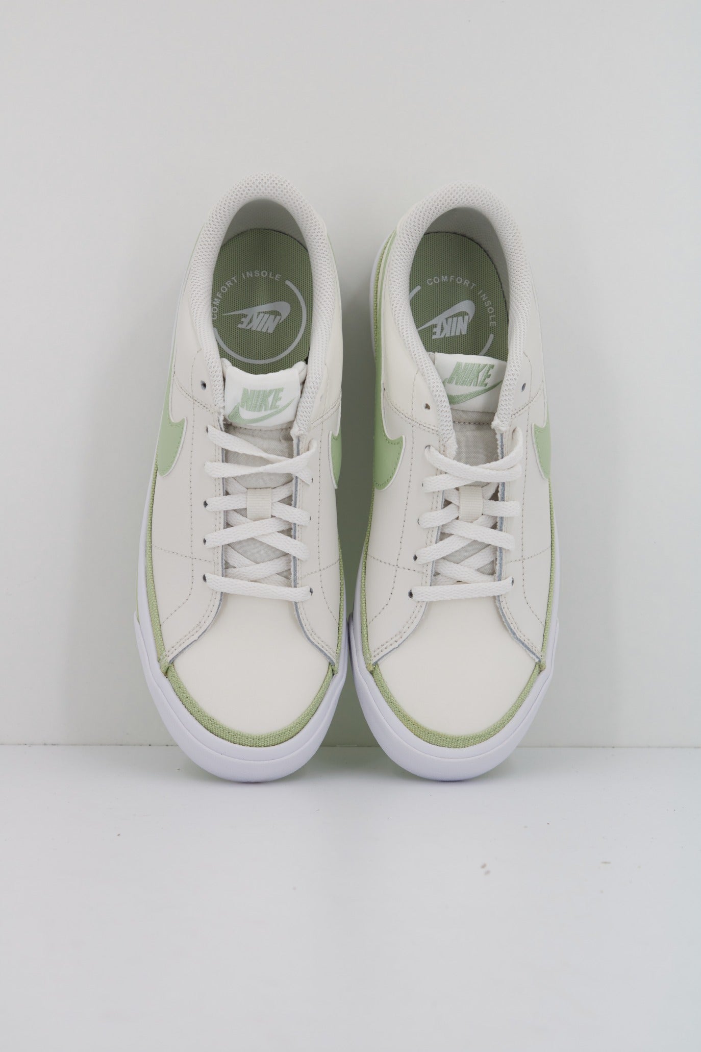 NIKE COURT LEGACY en color BLANCO  (2)