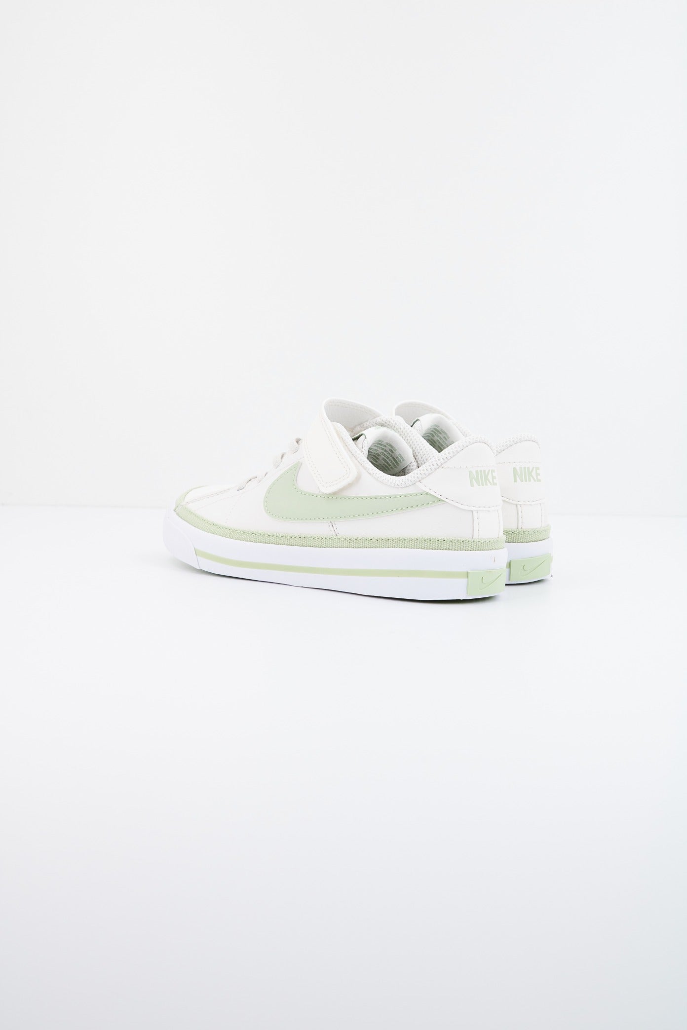 NIKE COURT LEGACY en color BLANCO  (3)