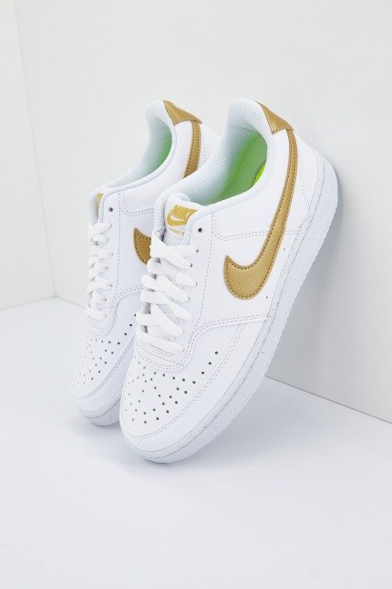 NIKE COURT VISION LOW BE WOM en color BLANCO  (1)