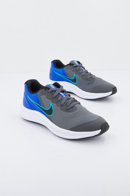 NIKE  RUNNER  BIG en color GRIS  (2)