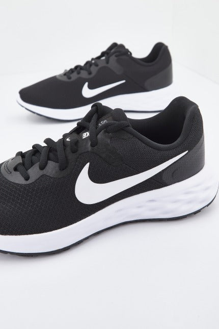 NIKE REVOLUTION  en color NEGRO  (3)