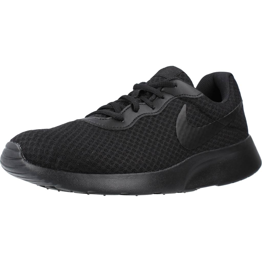 NIKE TANJUN en color NEGRO  (1)