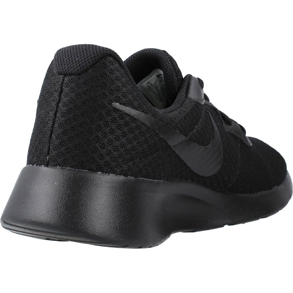 NIKE TANJUN en color NEGRO  (3)