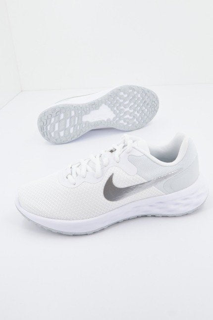 NIKE REVOLUTION   en color BLANCO  (3)