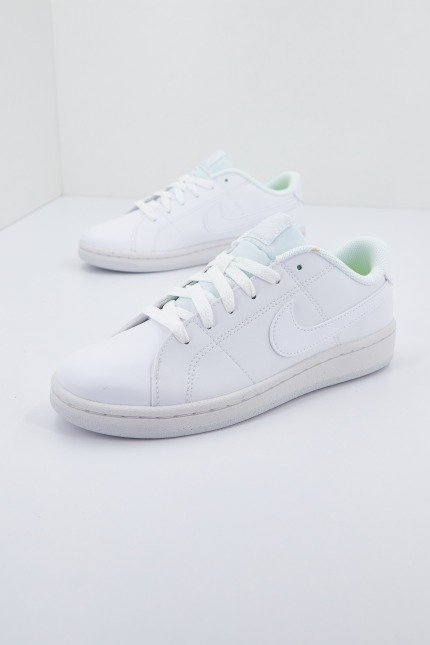 NIKE COURT ROYALE  en color BLANCO  (1)