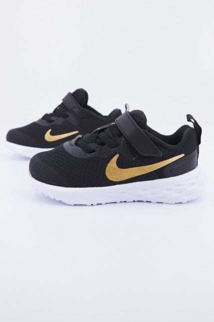 NIKE REVOLUTION  BABY en color NEGRO  (2)